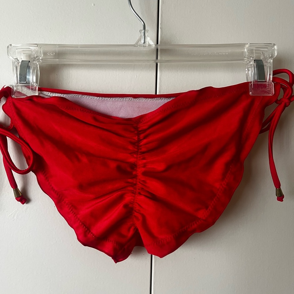 Ruffle Red Bikini Set - Picture 4 of 9